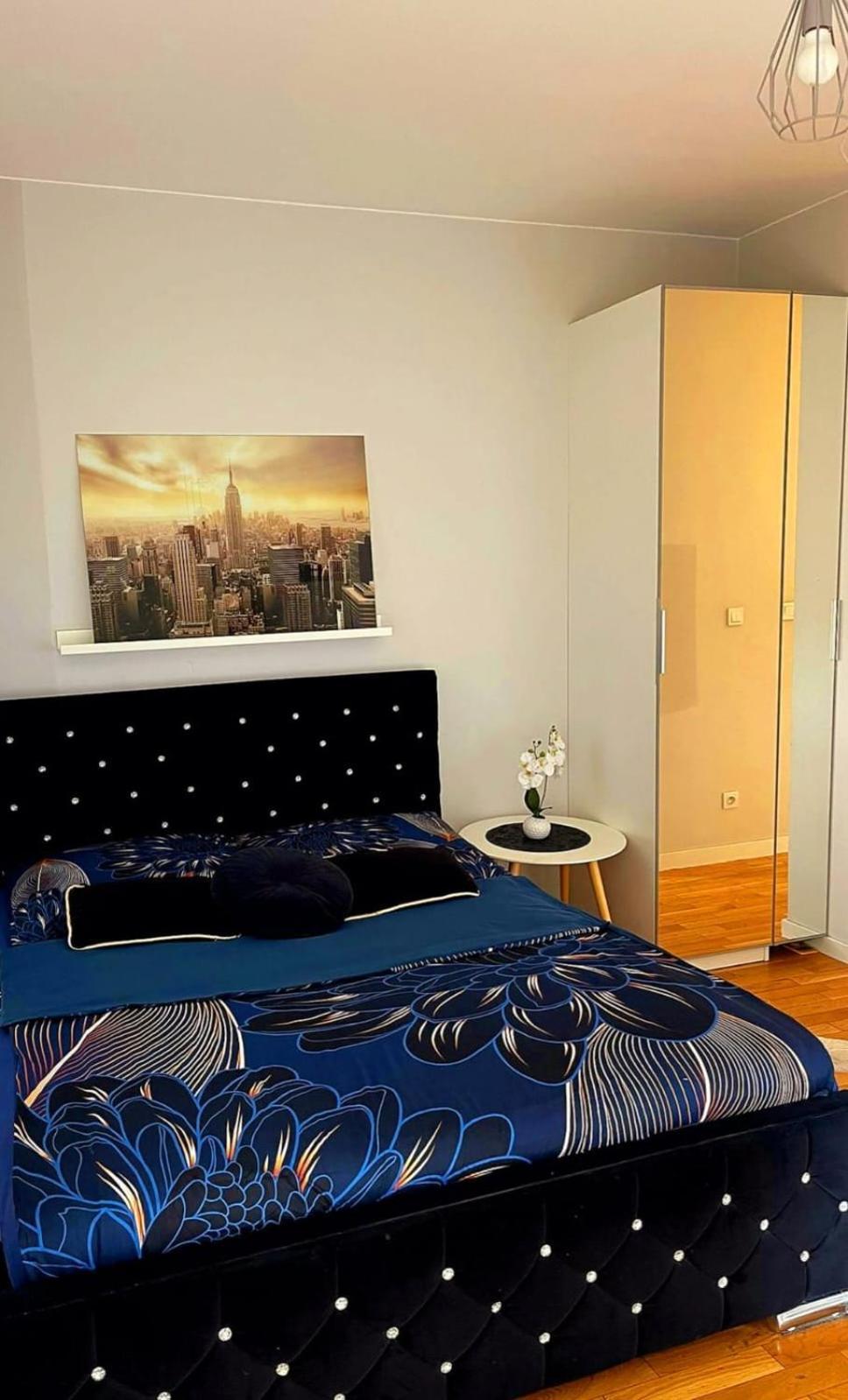 Homecomfort Apartament Delux Varsovia Exterior foto